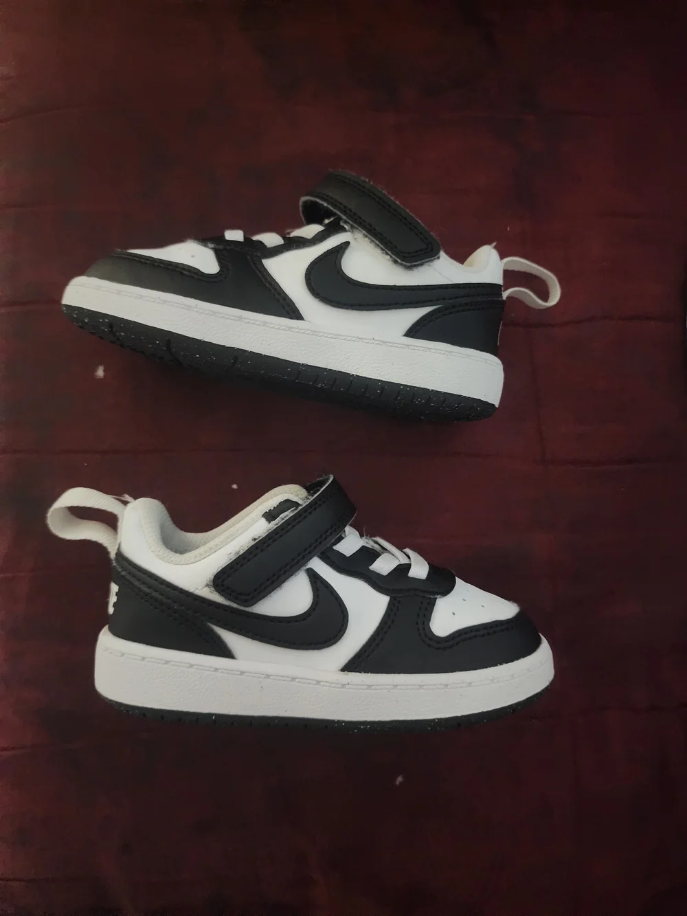 Nike Dunks/Panda Baby/Little Kid Court Borough Low Sneakers LIKE NEW